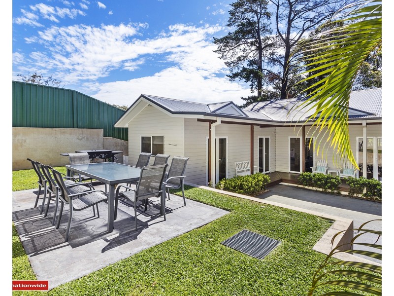 33 Ocean Beach Road, Shoal Bay NSW 2315