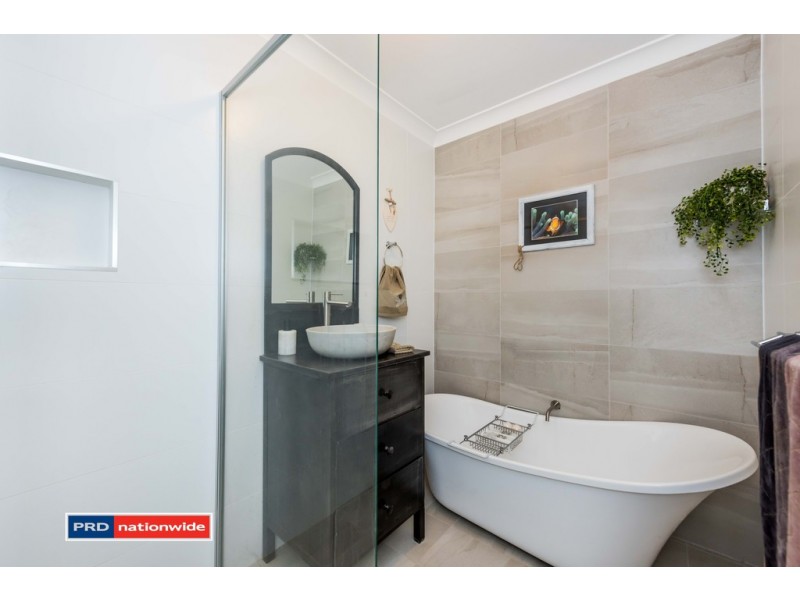 2/20 Mariner Crescent, Salamander Bay NSW 2317