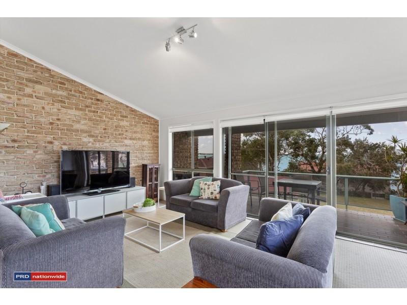 4/17 Soldiers Point Road, Soldiers Point NSW 2317