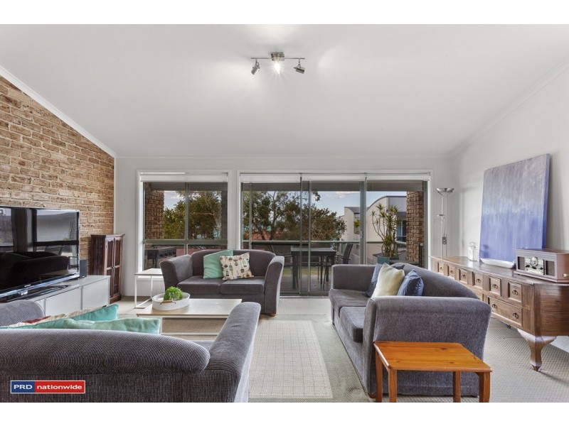 4/17 Soldiers Point Road, Soldiers Point NSW 2317