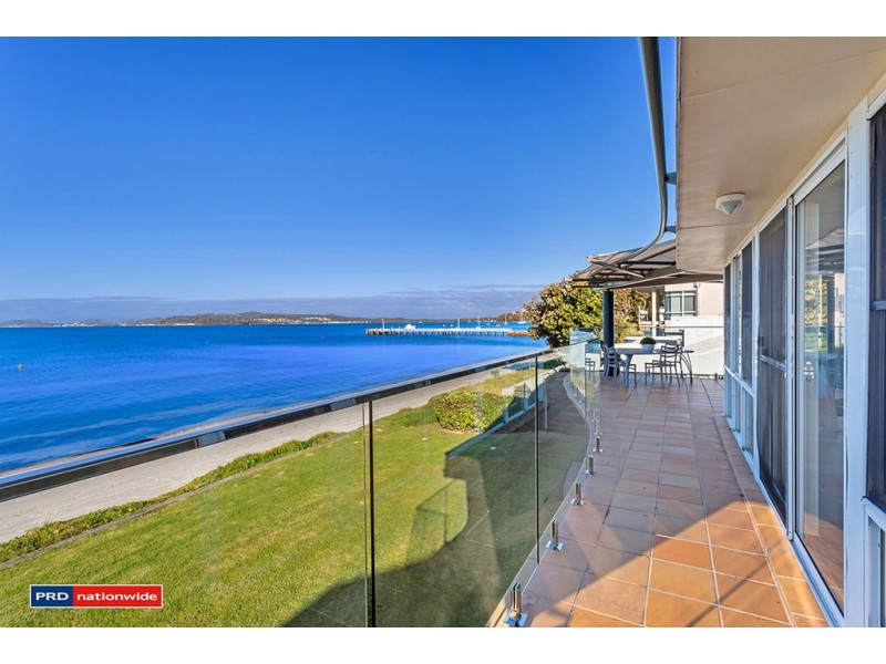 2/131 Soldiers Point Road, Soldiers Point NSW 2317