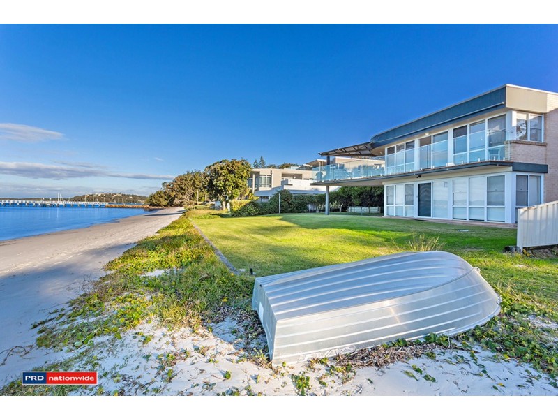 2/131 Soldiers Point Road, Soldiers Point NSW 2317