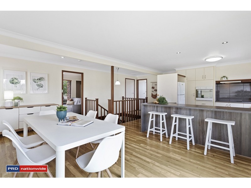 8 Kent Gardens, Soldiers Point NSW 2317