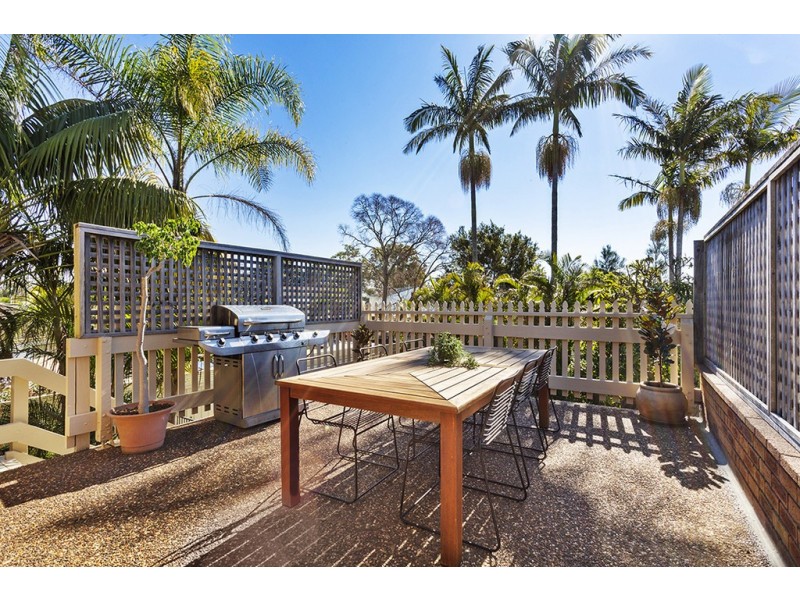 8 Kent Gardens, Soldiers Point NSW 2317