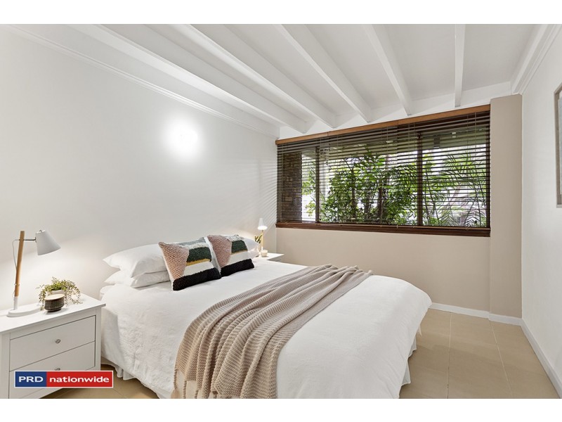 8 Kent Gardens, Soldiers Point NSW 2317