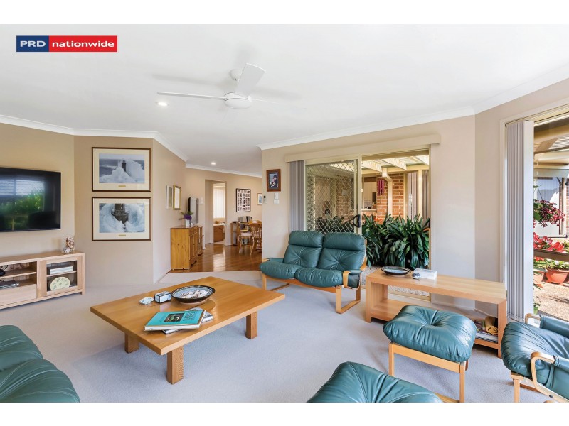 11 Hawkes Way, Boat Harbour NSW 2316