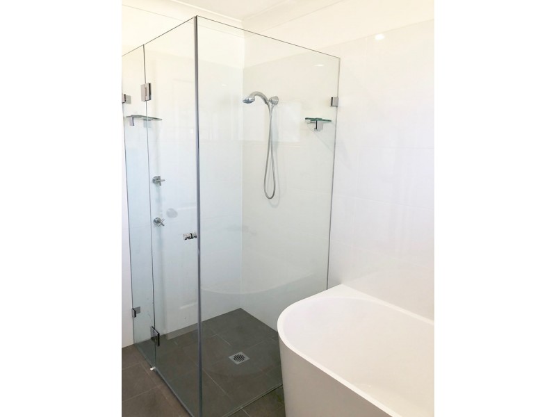 2 Lionel Avenue, Shoal Bay NSW 2315