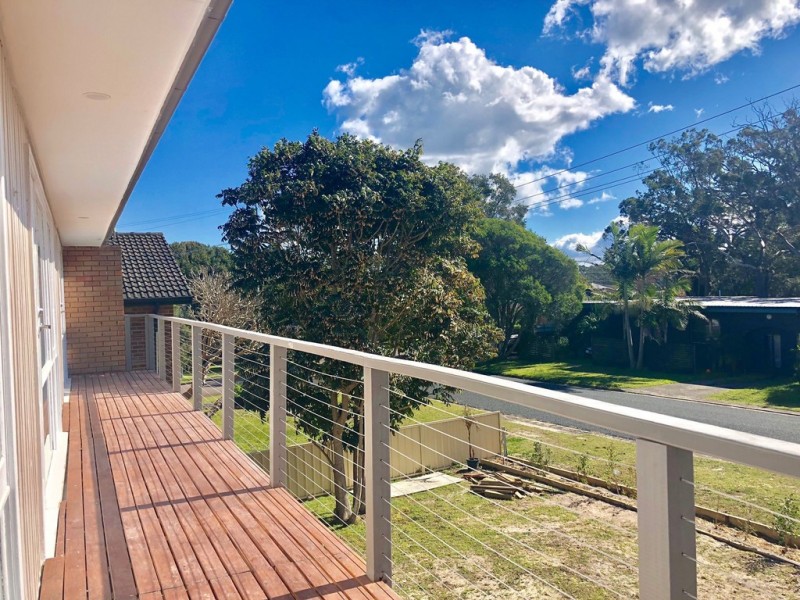 2 Lionel Avenue, Shoal Bay NSW 2315