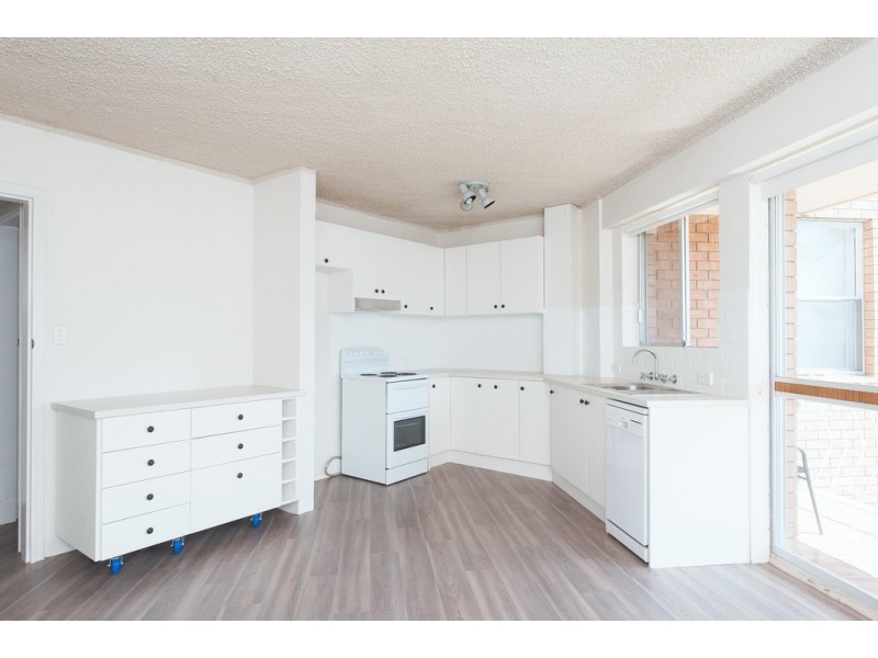 10/6 Thurlow Avenue, Nelson Bay NSW 2315