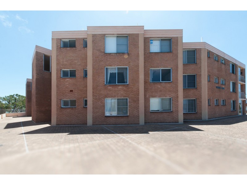 10/6 Thurlow Avenue, Nelson Bay NSW 2315