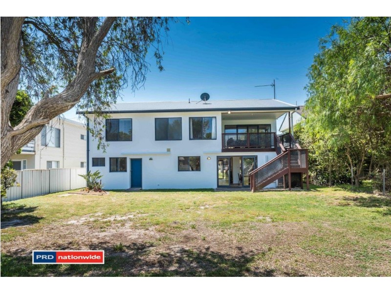 4 Richardson Avenue, Boat Harbour NSW 2316