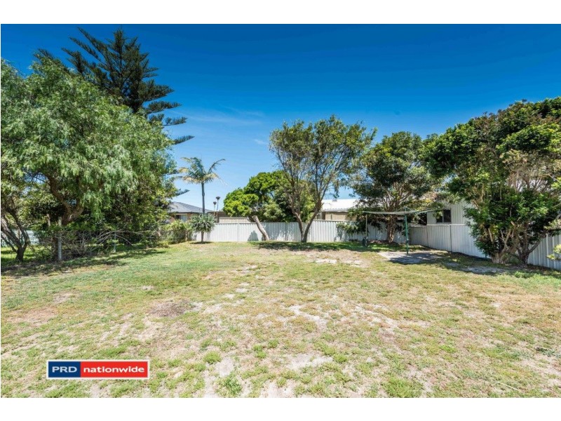 4 Richardson Avenue, Boat Harbour NSW 2316