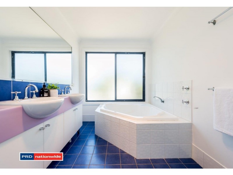 4 Richardson Avenue, Boat Harbour NSW 2316