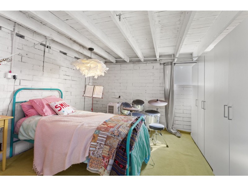 18 Ocean Street, Fishermans Bay NSW 2316