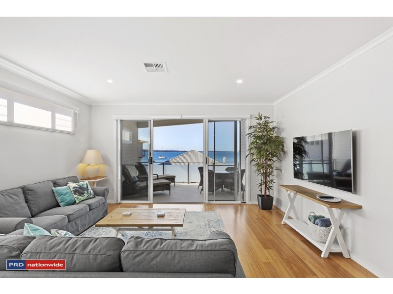 1/3 Randall Drive, Salamander Bay NSW 2317