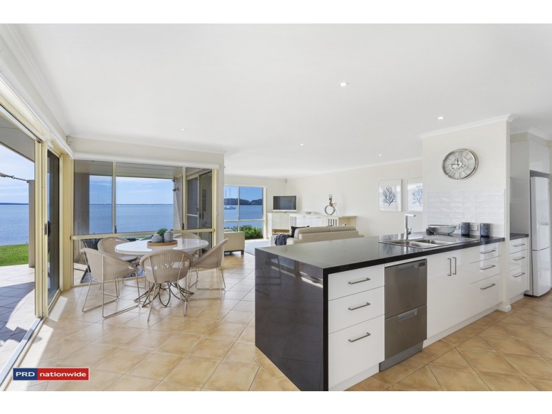 51 Foreshore Drive, Salamander Bay NSW 2317