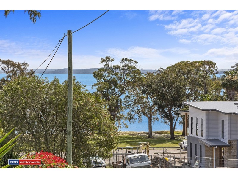 1/15 Cromarty Road, Soldiers Point NSW 2317