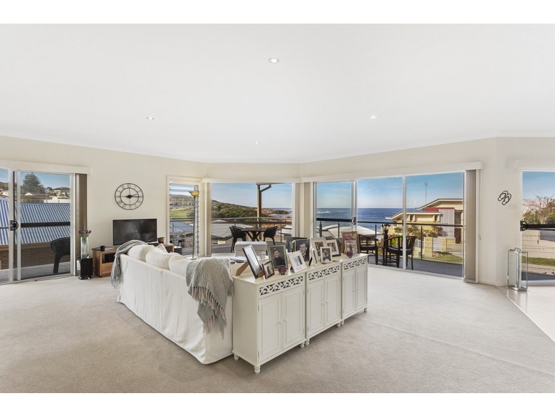 16 The Mainsail, Boat Harbour NSW 2316