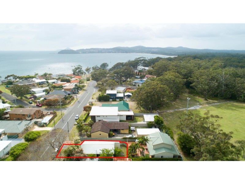 8 Foreshore Drive, Salamander Bay NSW 2317