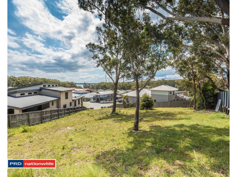 13 Shimmer Street, Nelson Bay NSW 2315