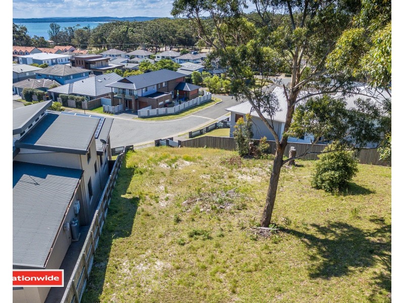 13 Shimmer Street, Nelson Bay NSW 2315