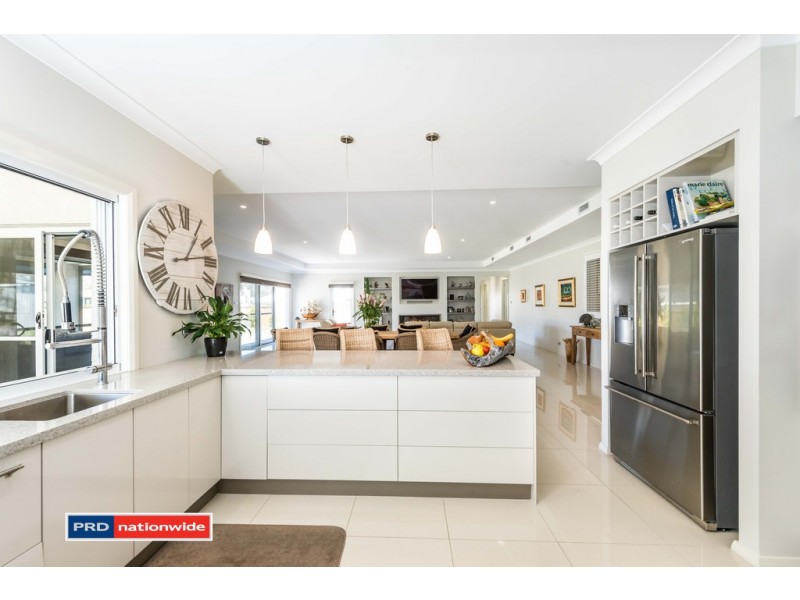 5 Saltbush Avenue, One Mile NSW 2316