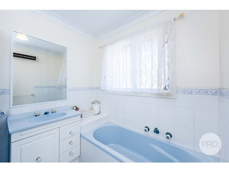 2 Castaway Close, Boat Harbour NSW 2316