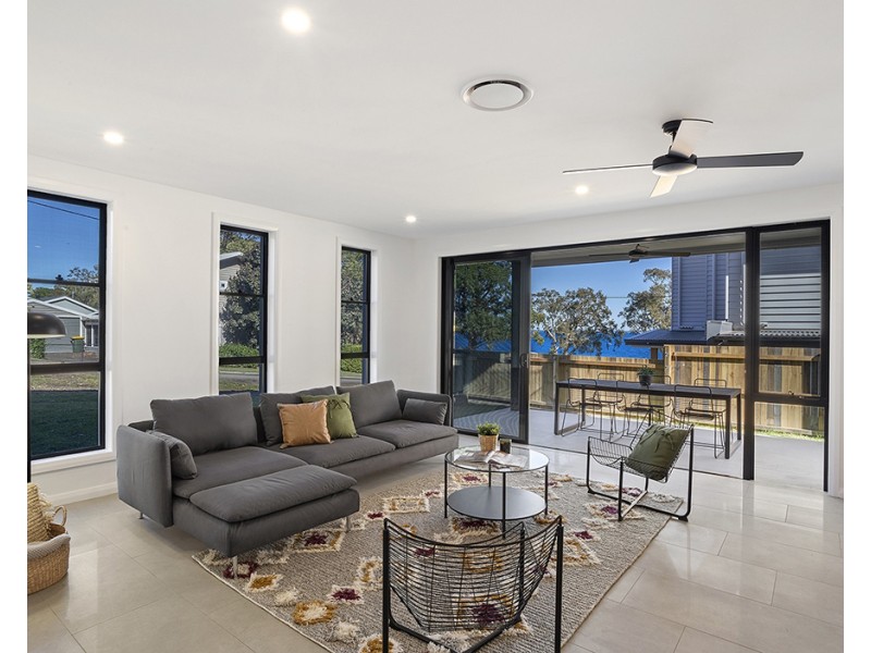 2/18 Cromarty Road, Soldiers Point NSW 2317