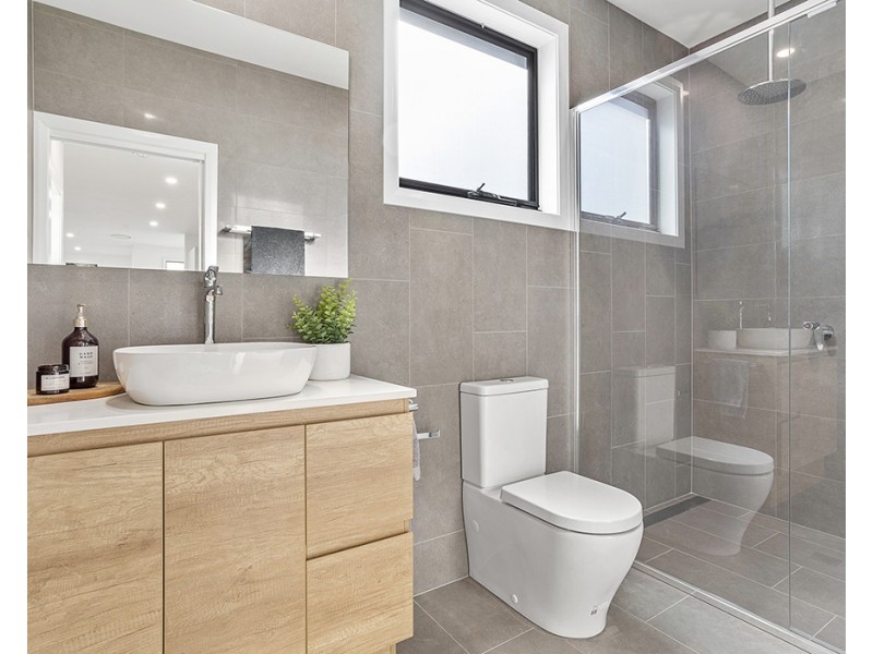 2/18 Cromarty Road, Soldiers Point NSW 2317