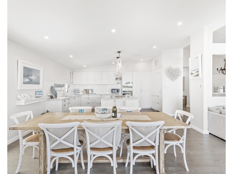 36 Danalene Parade, Corlette NSW 2315