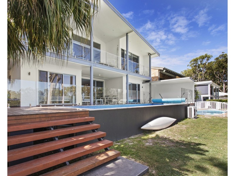 36 Danalene Parade, Corlette NSW 2315