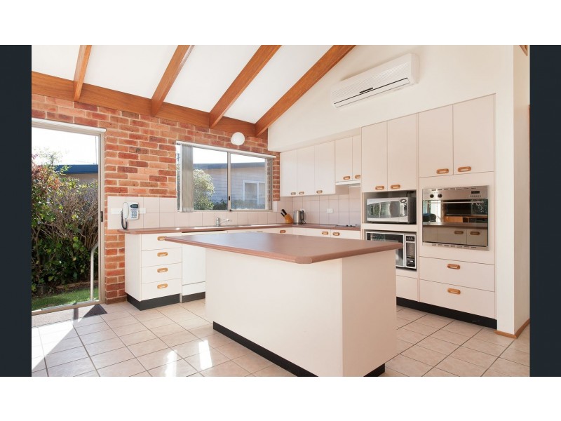 73 Tomaree Road, Shoal Bay NSW 2315