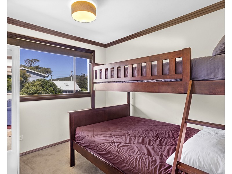 10 Lionel Avenue, Shoal Bay NSW 2315