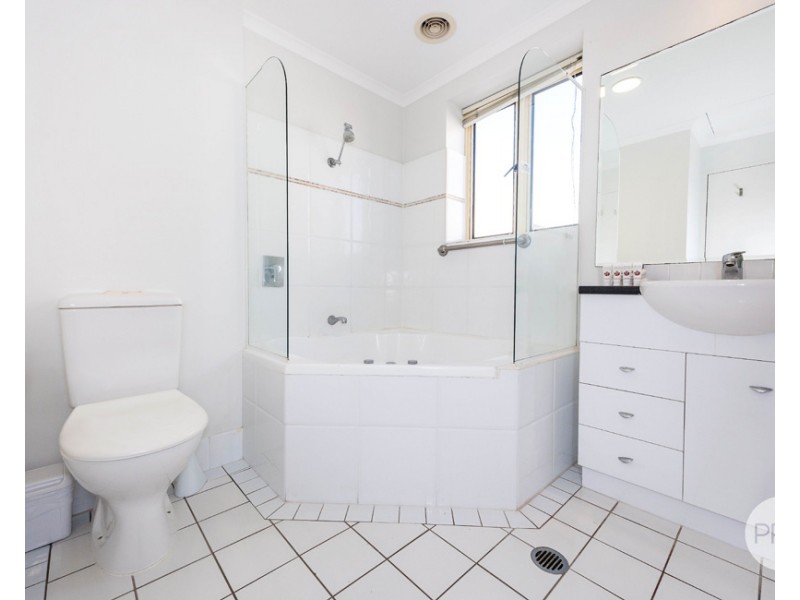 206/43 Shoal Bay Road, Shoal Bay NSW 2315