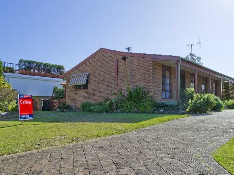 1/4 Shoreline Drive, Fingal Bay NSW 2315