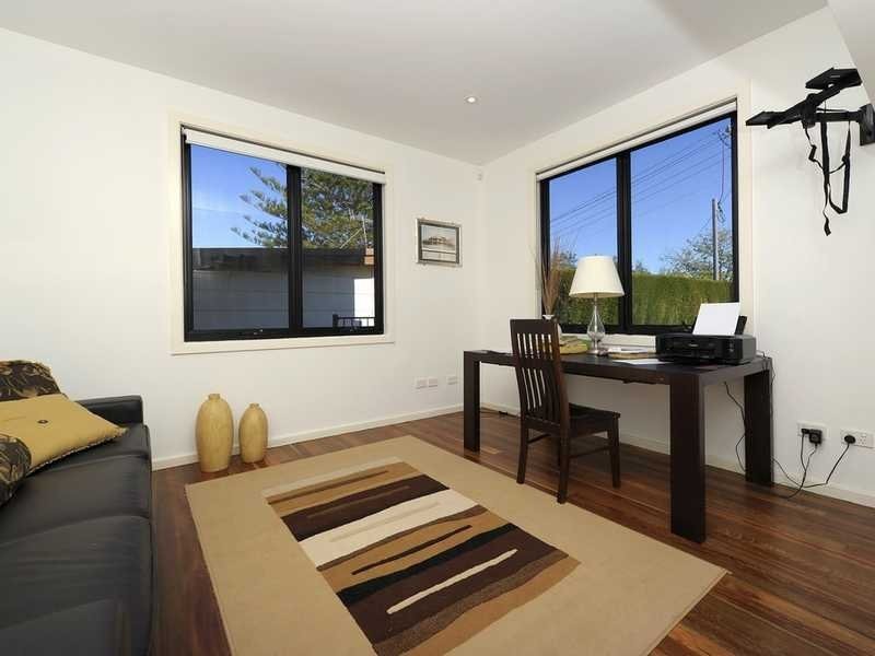 8 Tomaree Crescent, Boat Harbour NSW 2316