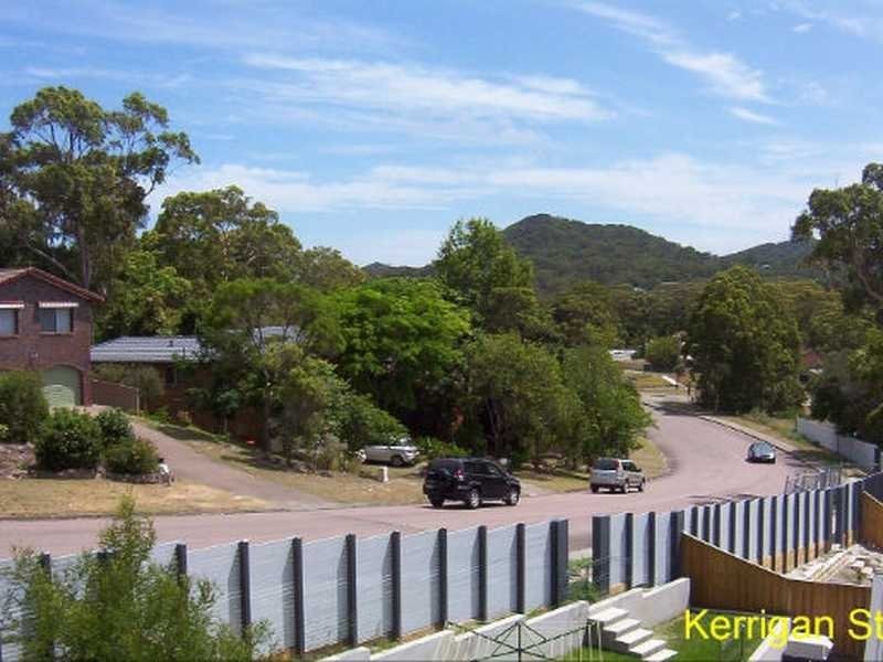 13 Shimmer Street, Nelson Bay NSW 2315
