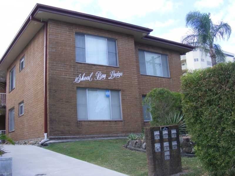 3/8 Messines Street, Shoal Bay NSW 2315