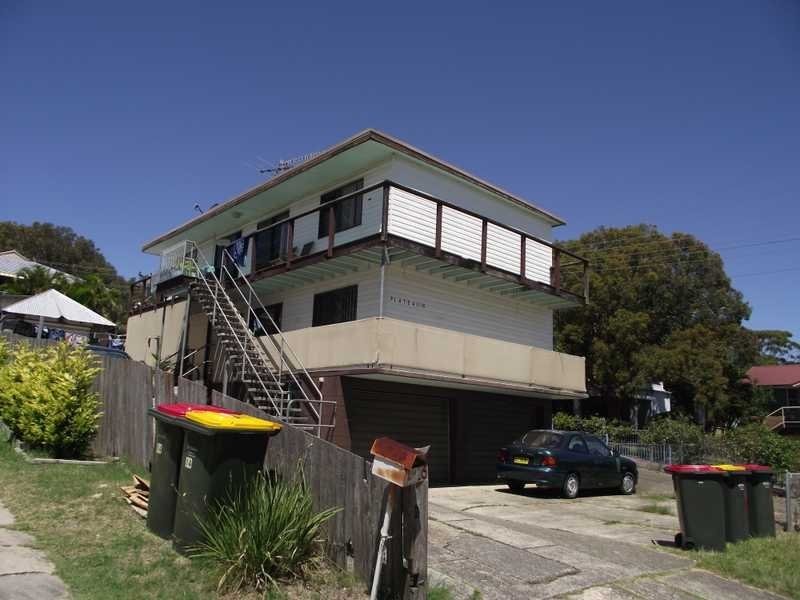 16 Tomaree Road, Shoal Bay NSW 2315
