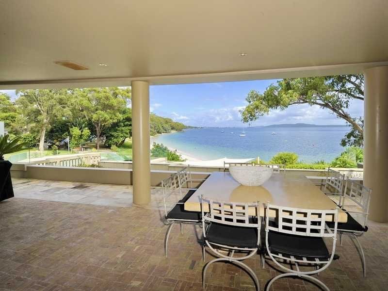 201/16 Christmas Bush Avenue, Nelson Bay NSW 2315