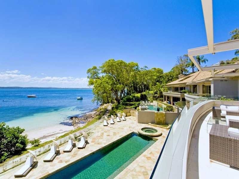 202/16 Christmas Bush Ave, Nelson Bay NSW 2315