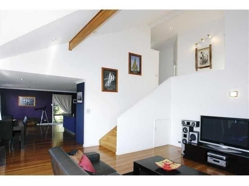 7A Tareebin Road, Nelson Bay NSW 2315