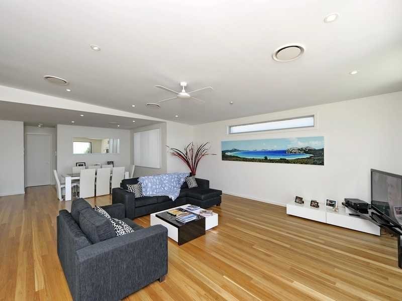 9 Lyndel Close, Soldiers Point NSW 2317