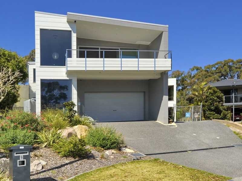 9 Lyndel Close, Soldiers Point NSW 2317
