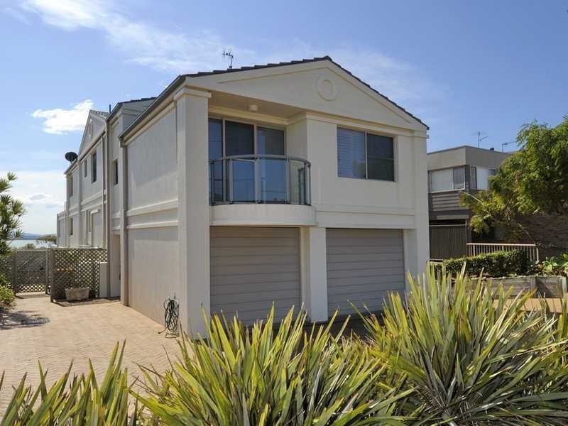 3/16 Thurlow Avenue, Nelson Bay NSW 2315