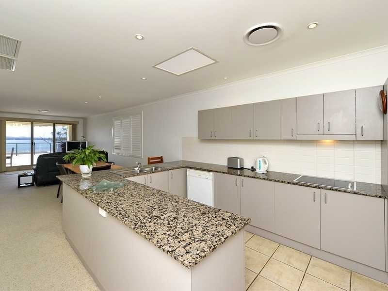 3/16 Thurlow Avenue, Nelson Bay NSW 2315