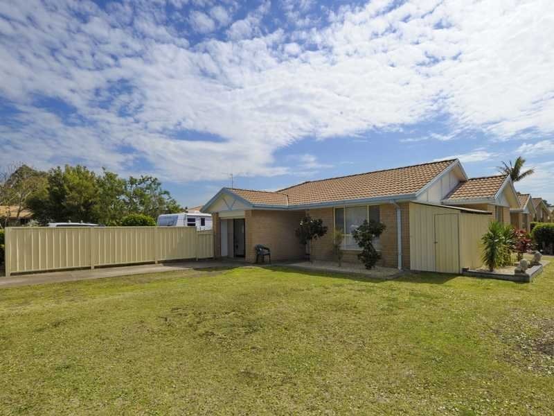Unit 1/26 Compass Close, Salamander Bay NSW 2317