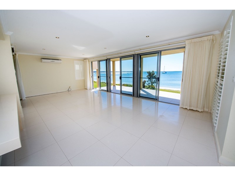 2/163 Soldiers Point Road, Salamander Bay NSW 2317