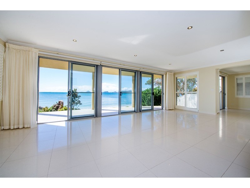2/163 Soldiers Point Road, Salamander Bay NSW 2317