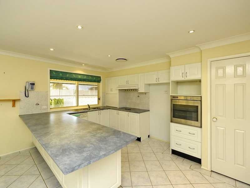 18 Hawkes Way, Boat Harbour NSW 2316